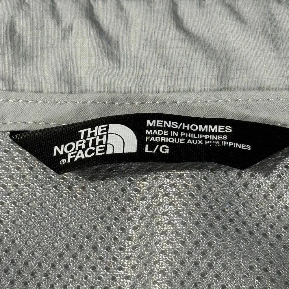 The North Face Mens Large Grey Short Sleeve Nylon Ripstop Hiking Utility Shirt‎